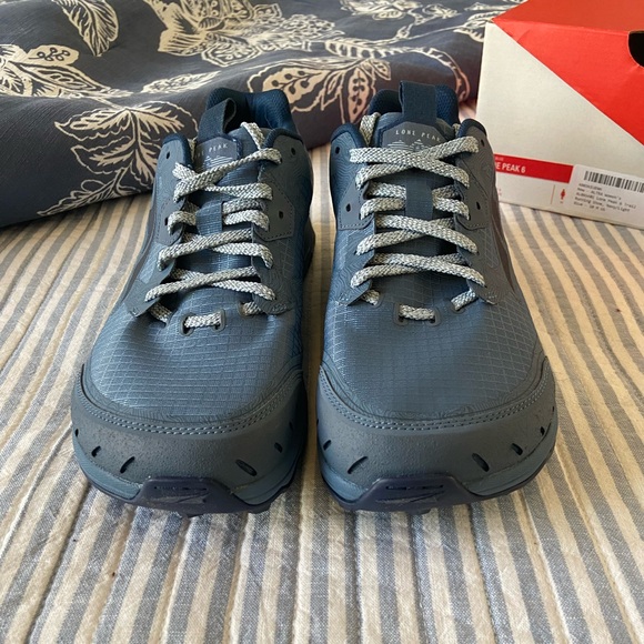 NIB Altra Lone Peak 6 - Picture 4 of 7